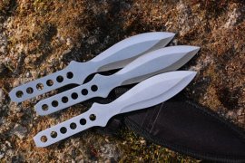 Set of throwing knives Kandar N106