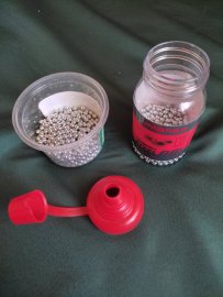 Review: Steel BBs Umarex 4.5mm 1500pcs - 1
