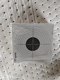 Review: Venox airgun targets 14x14 100pcs - 1