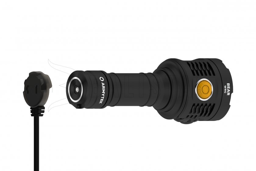 Armytek Bear WRG 03.jpg