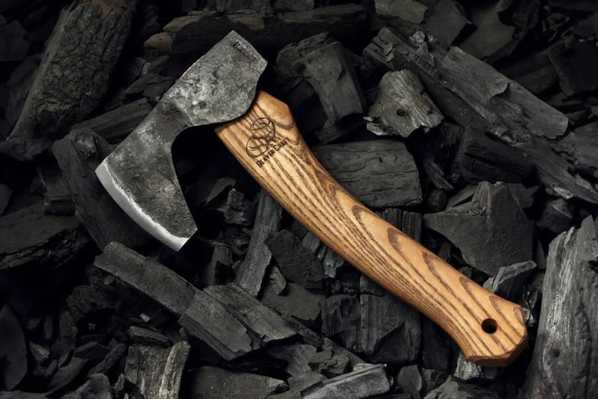 BeaverCraft Compact Long-Bearded Bushcraft Hatchet AX6 4