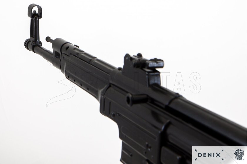 Replica Sturmgewehr 44 with sling, Germany 1943 4