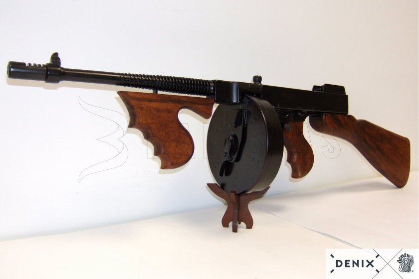 Replica Thompson M1928 with Drum Magazine, USA 3