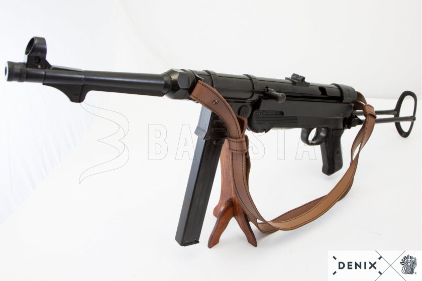 MP40 Replica with Sling, Germany 1940 9