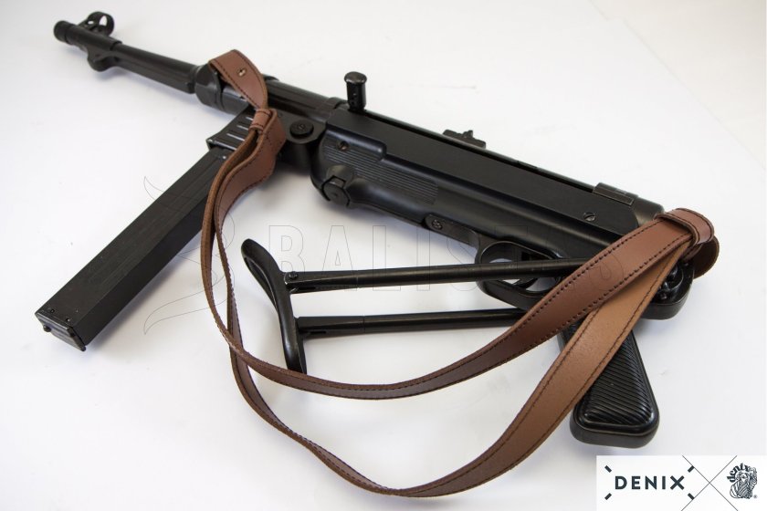 MP40 Replica with Sling, Germany 1940 15