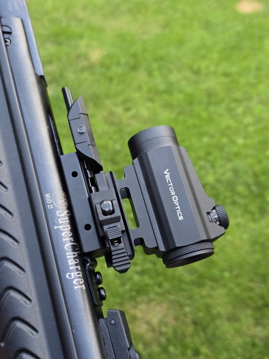 Review: Vector Optics Maverick 1X22 GENII | Balistas.com
