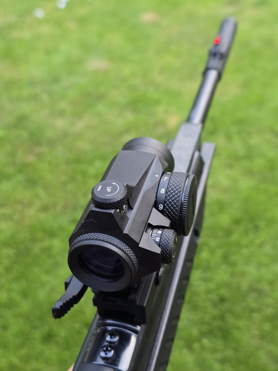 Review: Vector Optics Maverick 1X22 GENII | Balistas.com